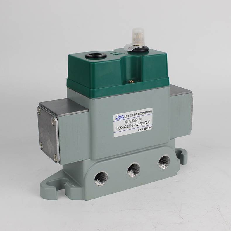 电磁阀DQK-1422/DQK-1432/DQK-1442-AC220V/DC24V管接式