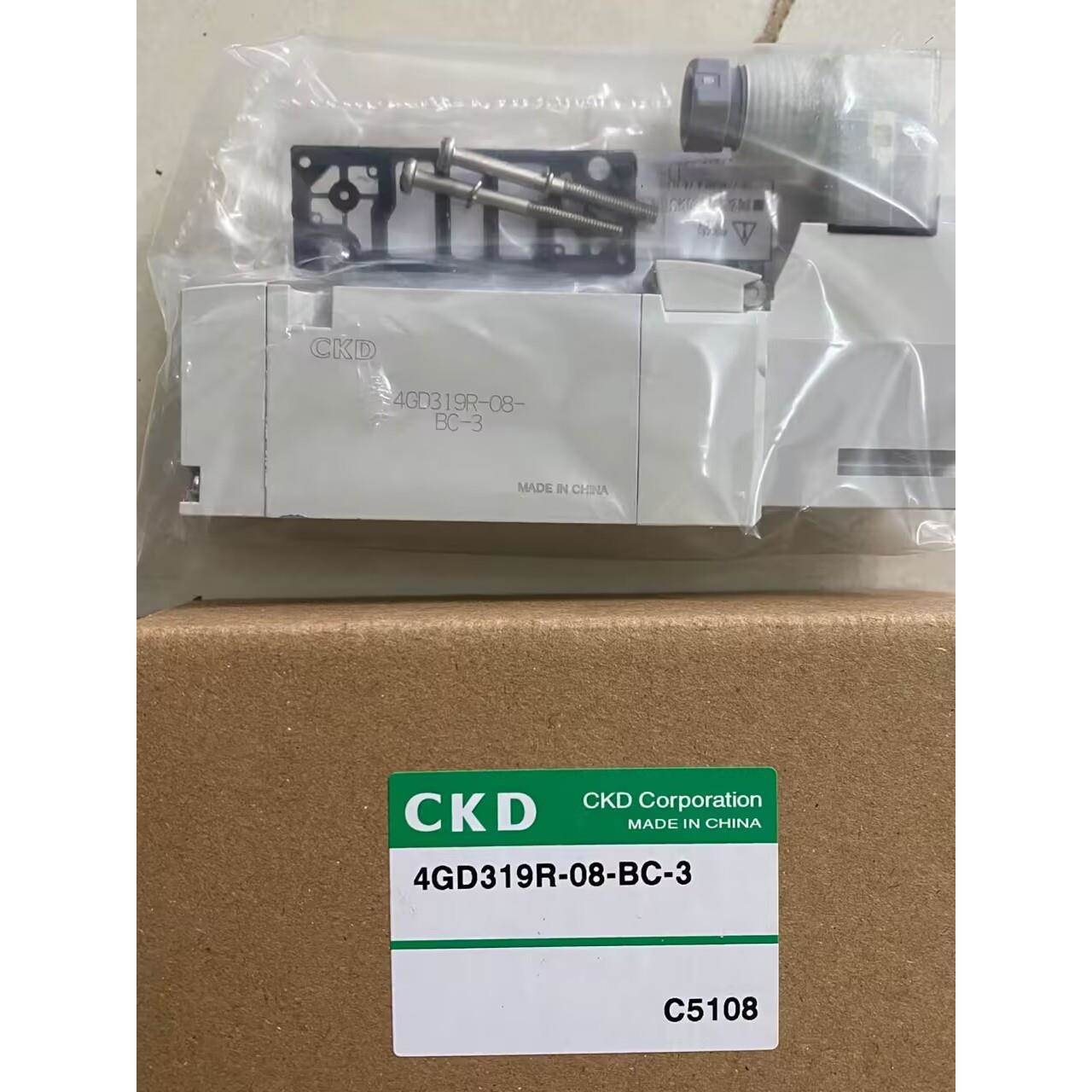 原装CKD电磁阀4GD319R-08-BC-3(DC24V) 4GD319R-C8-BC 4GD319-BC