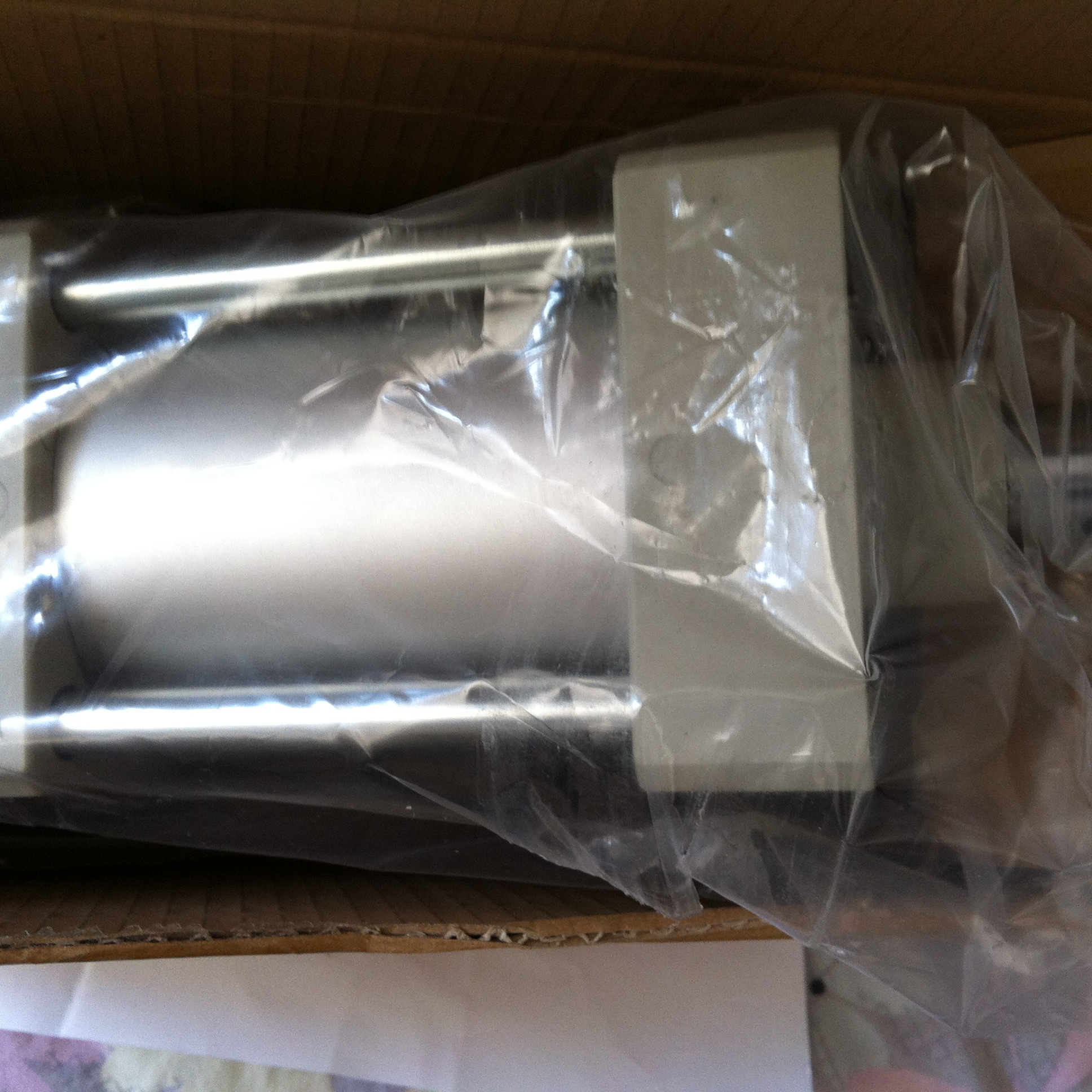 喜开理CKD气缸SCA2-TC-40B-75-YB4,SCA2-TC-40B-25/50/100/150