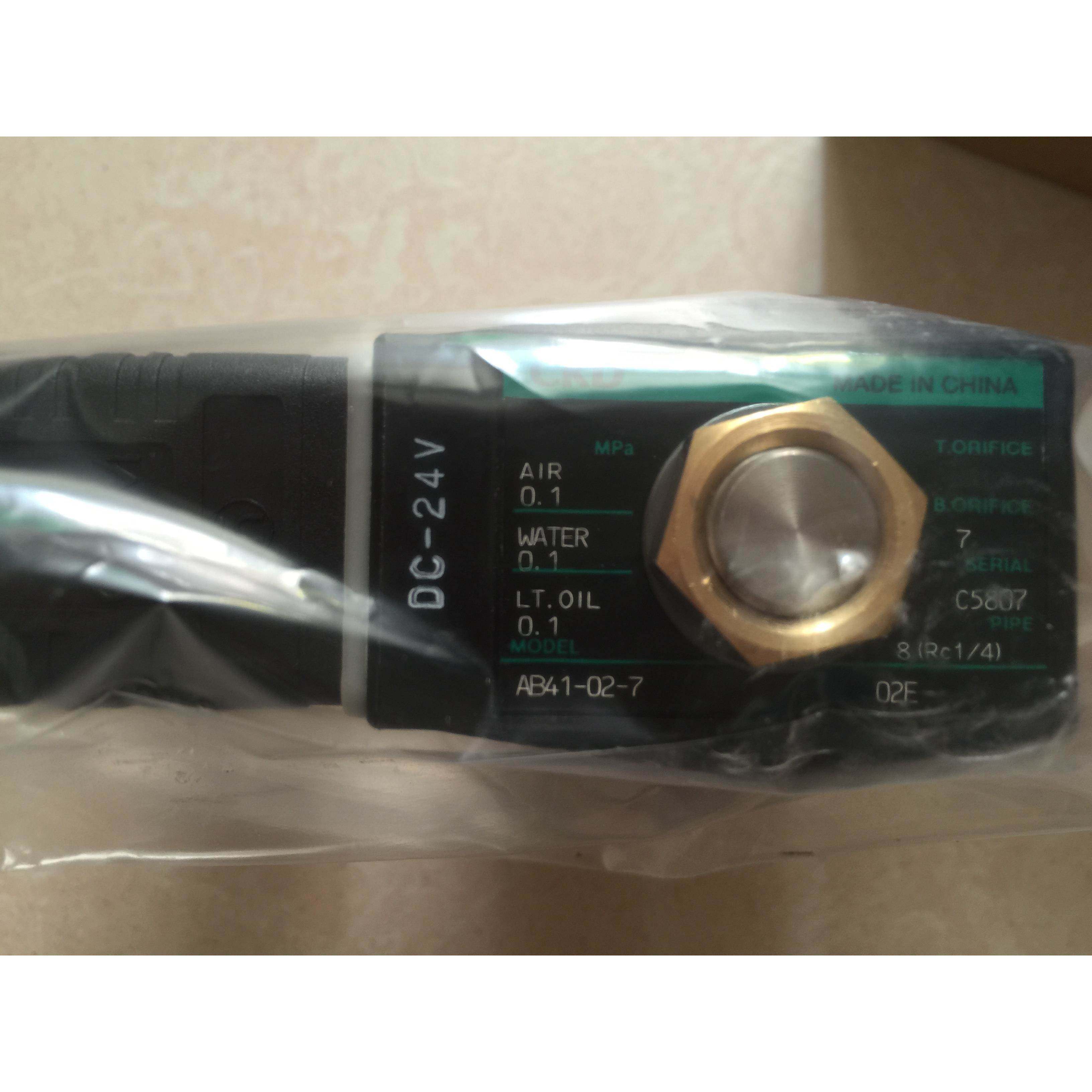 CKD喜开理电磁阀AB41-02-1/2/3/4/5/6-F2E/F2G/02E-AC220V正品