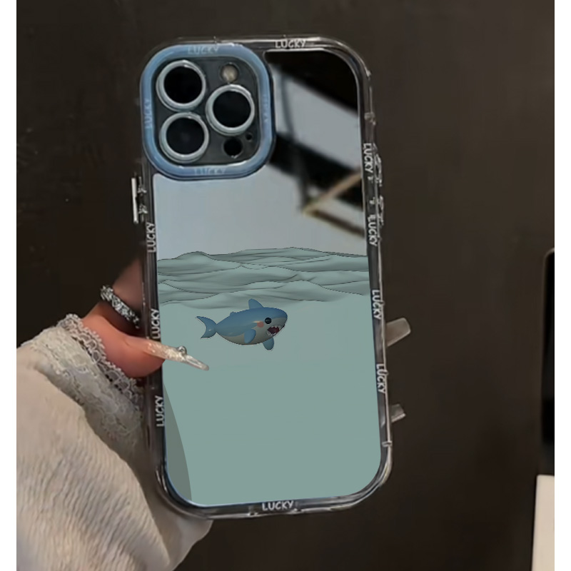 镜面奶油壳蓝色小鲨鱼适用苹果15promax手机壳iPhone16新款13高级感12华为P70荣耀vivoS19小米14红米k80oppo