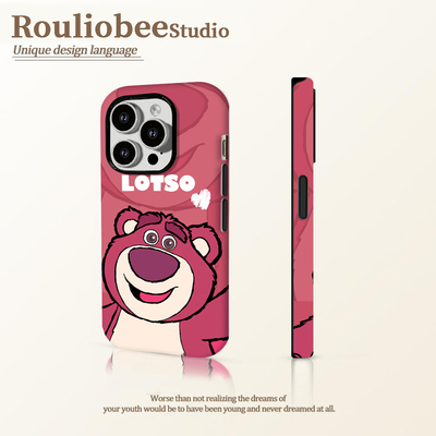 玫红草莓熊适用苹果15手机壳iPhone16promax卡通华为mate70荣耀vivo个性小米超火菲林二合一防摔OPPO网红超火