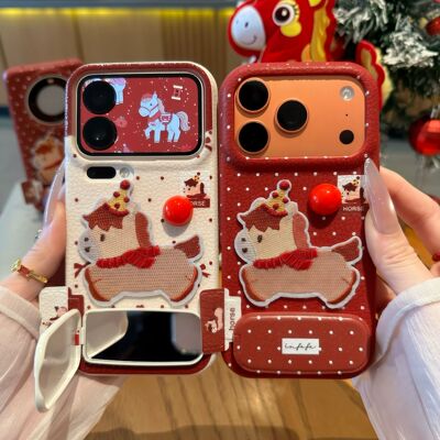 红围巾小飞马适用iPhone17promax苹果16pro刺绣贴件手机壳华为Mate70新款镜面支架400皮纹vivox200小米17Pro