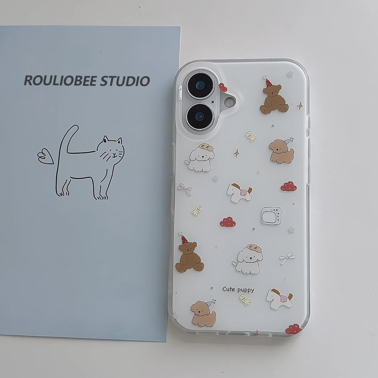 可爱小狗小马适用苹果17Promax手机壳16pro新款大孔白色华为Pura80男女款OPPOReno13防摔vivos30x200小米15软