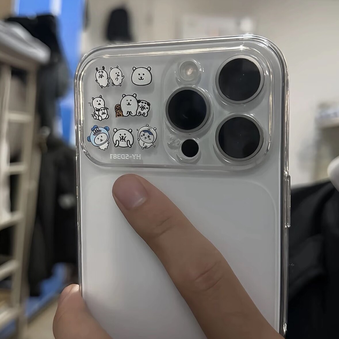 自嘲熊表情包适用苹果16/17promax手机壳iphone16pro个性13/14软壳男女新款16秒变大视窗15pro防摔套plus超火