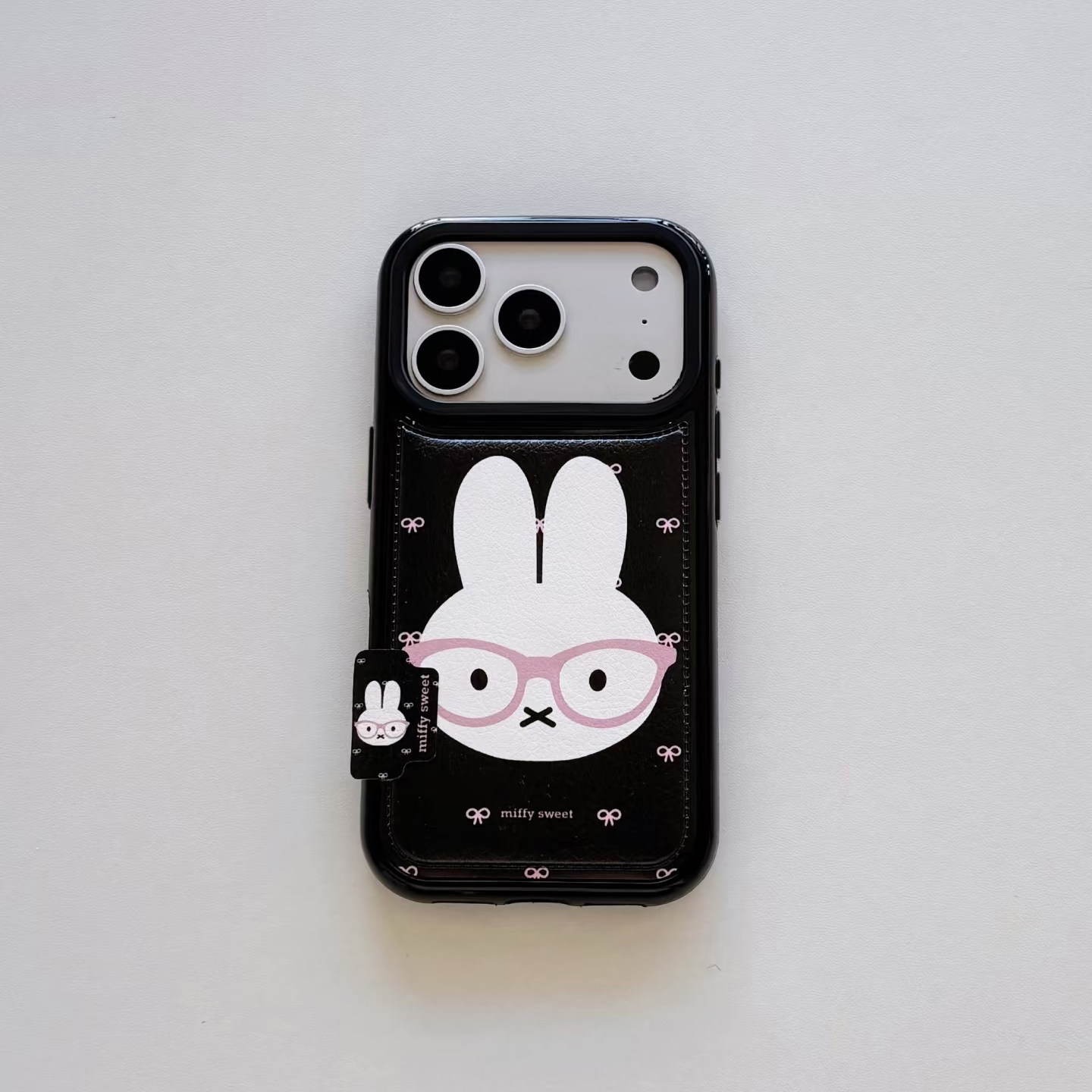 黑色系米菲兔适用于iPhone17promax手机壳苹果17air新款可爱标签14硅胶大孔皮纹气囊16pro防摔保护套15plus软
