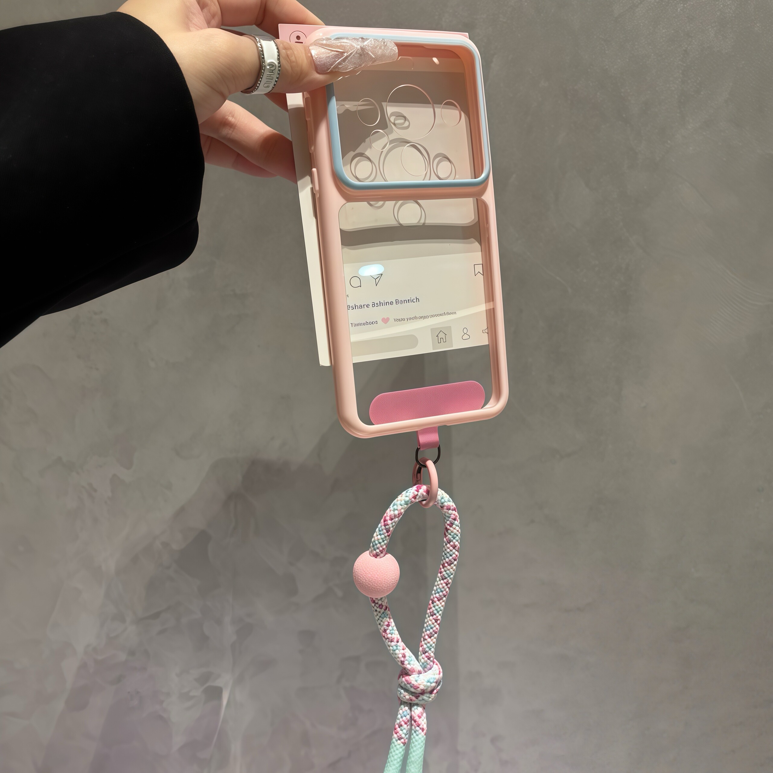 撞色大视窗粉球挂绳适用苹果17promax手机壳iPhone16pro简约15星空壳华为mate60pro透明p70防摔Reno14女s50软
