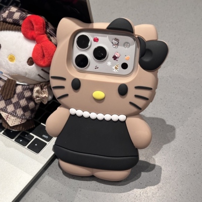 Hinlucky韩系小香风黑裙黑皮猫咪适用苹果17手机壳iphone16promax新款15硅胶软壳14防摔保护套13可爱卡通ins