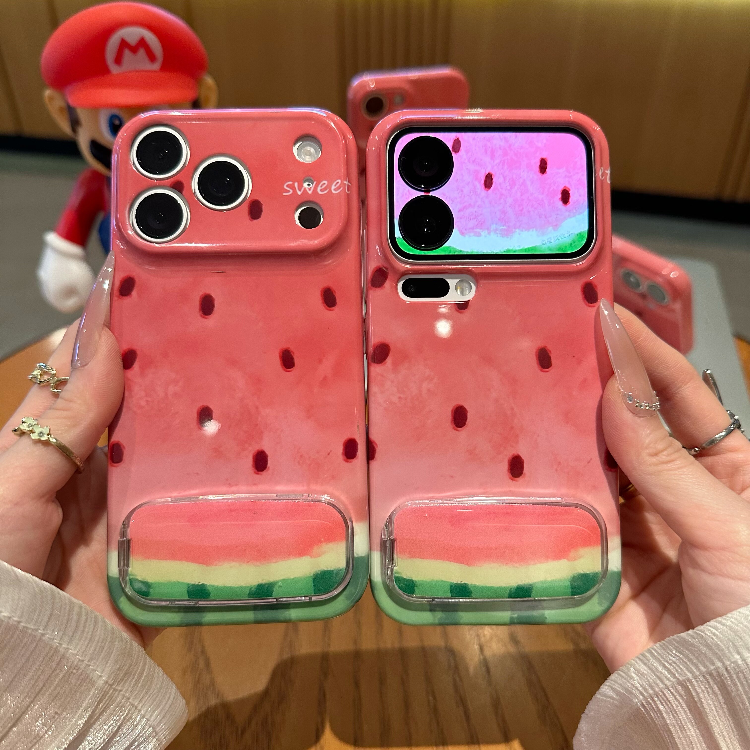 夏日红西瓜适用苹果17promax镜面支架手机壳16Pr华为mate80新款pura80菲林硬壳Reno15/vivox300防摔小米17pro