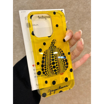 透黄草间弥生适用苹果16promax手机壳iPhone15新款14pm挂坠13pro高透软壳12/11个性创意xr/x网红超火max全包