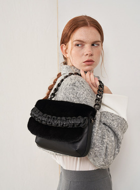 FAROE FOREST新款原创小众设计黑色单肩斜挎手提包女毛绒包