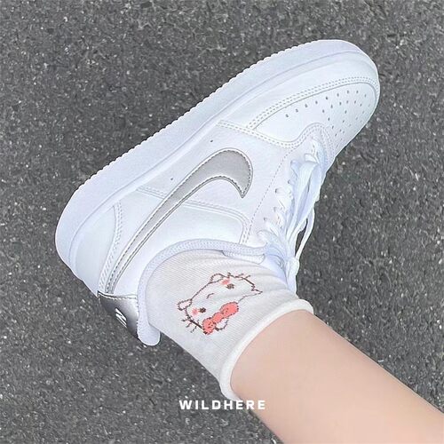 Nike男女小白鞋百搭低帮牛皮板鞋