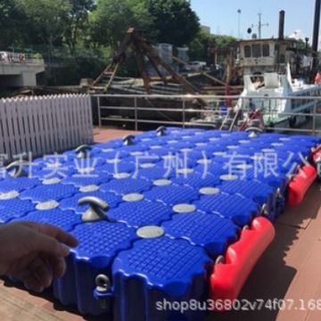 钓鱼平台水上浮筒塑料浮桶浮箱游艇龙舟码头摩托艇泊位
