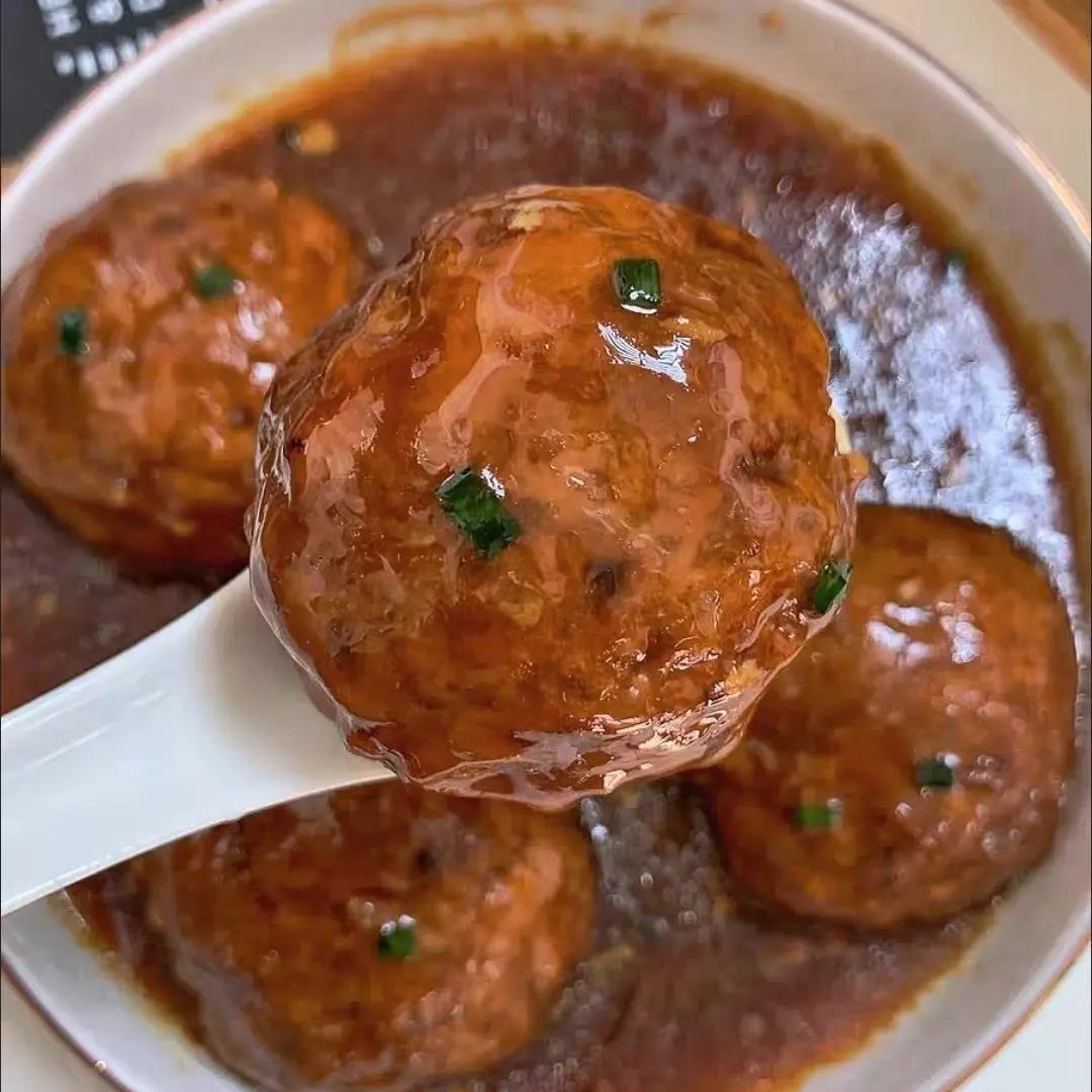 豪仔狮子头红烧丸子香辣狮子头四喜丸子卤味鸡肉零食休闲夜宵35