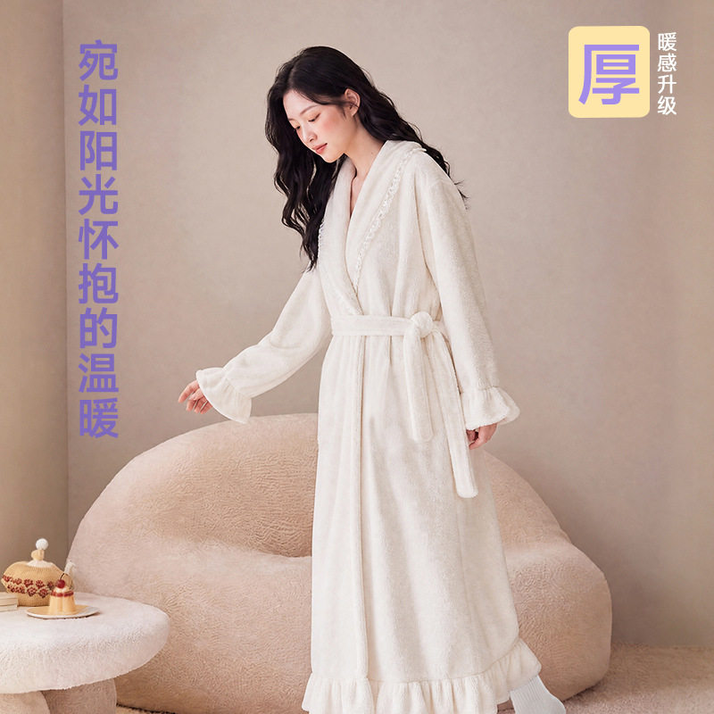 秋冬加厚珊瑚绒女睡袍可外穿