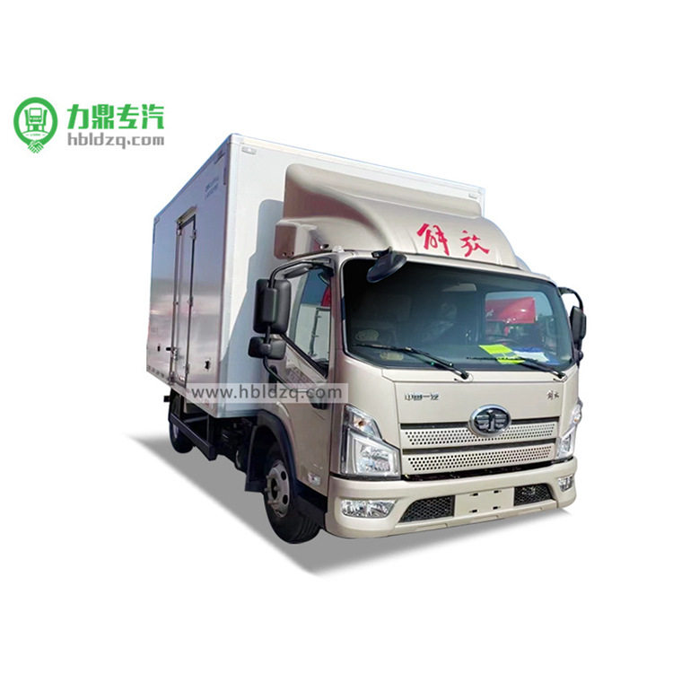 蓝牌八吨冷藏货车 解放领途版4米2冷藏厢体 4缸160匹马力冷冻车