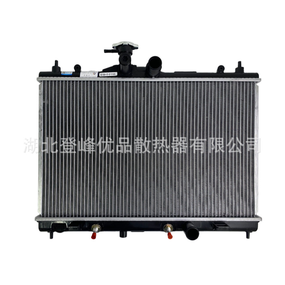 厂家直供全系汽车配件散热器水箱21460-ED500适配于05骐达直管