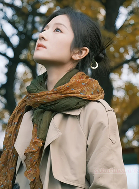 李兰迪同款黄绿拼色碎花围巾