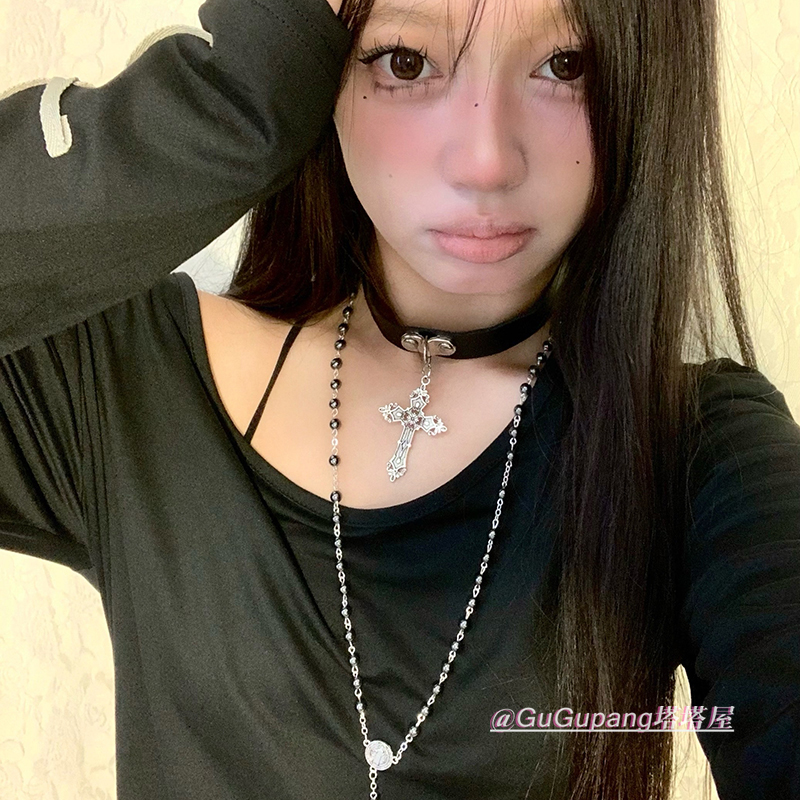 暗黑哥特风十字架串珠项链