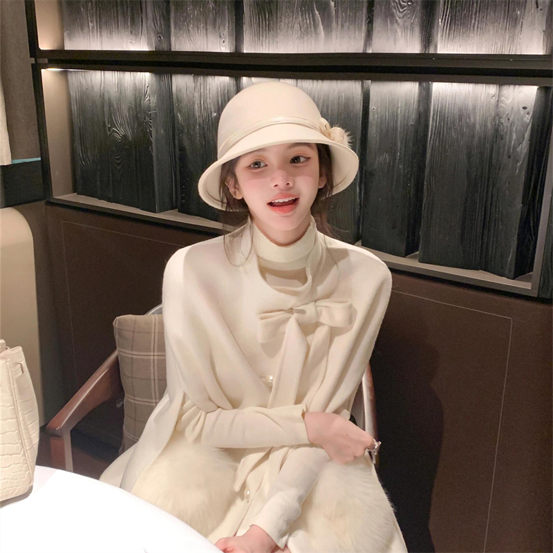 赫本风白色羊毛渔夫帽子