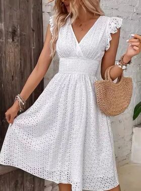 Hollow out V-neck plus size solid color dressV领大码纯连衣裙