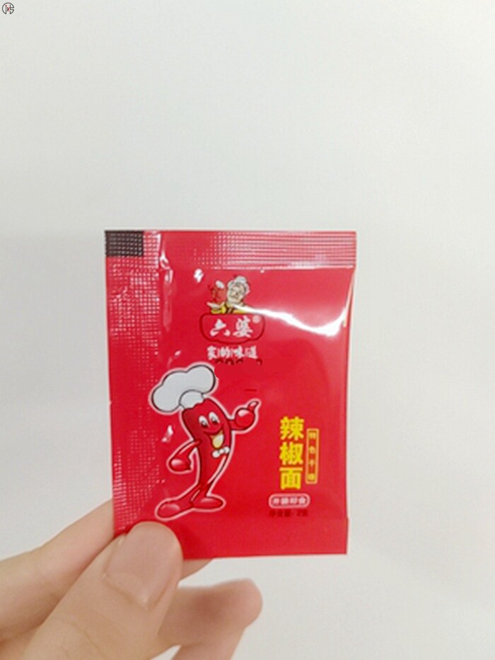 新货六婆辣椒面2g*1000袋/箱卤菜店用火锅串串干碟蘸料烧烤调料调属于什么档次？