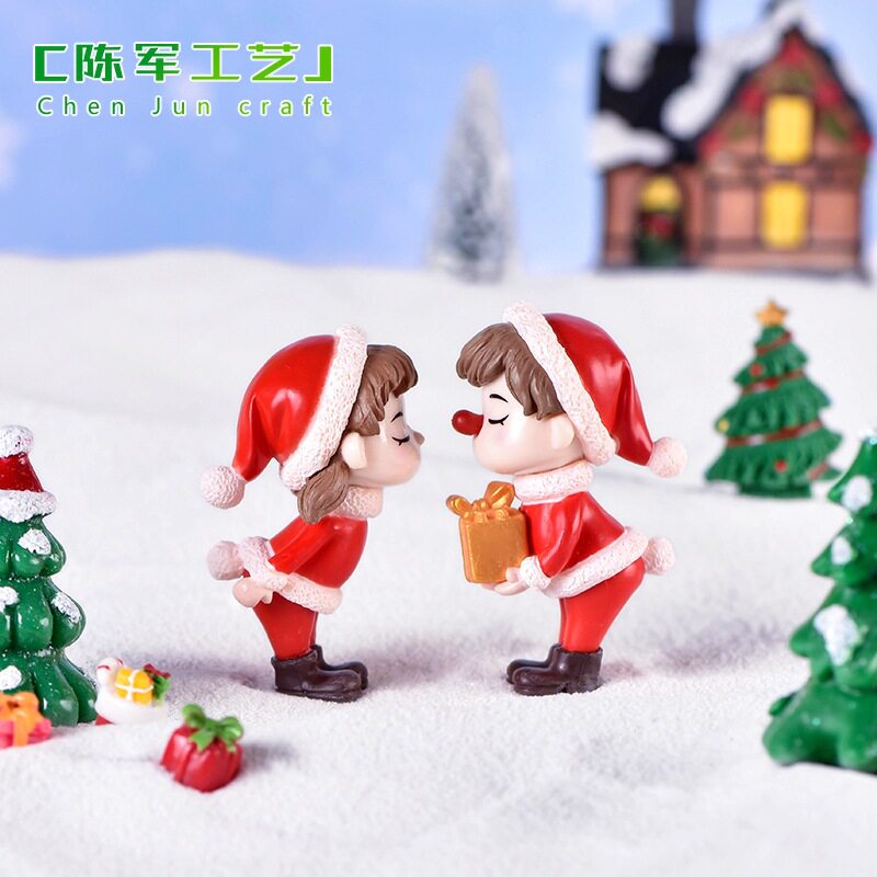 摆件pvc塑料人物公仔水晶球品配