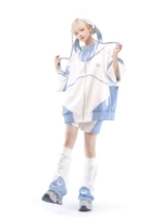 Куртка, шорты, нарукавники, гетры, аксессуар для волос, полный комплект