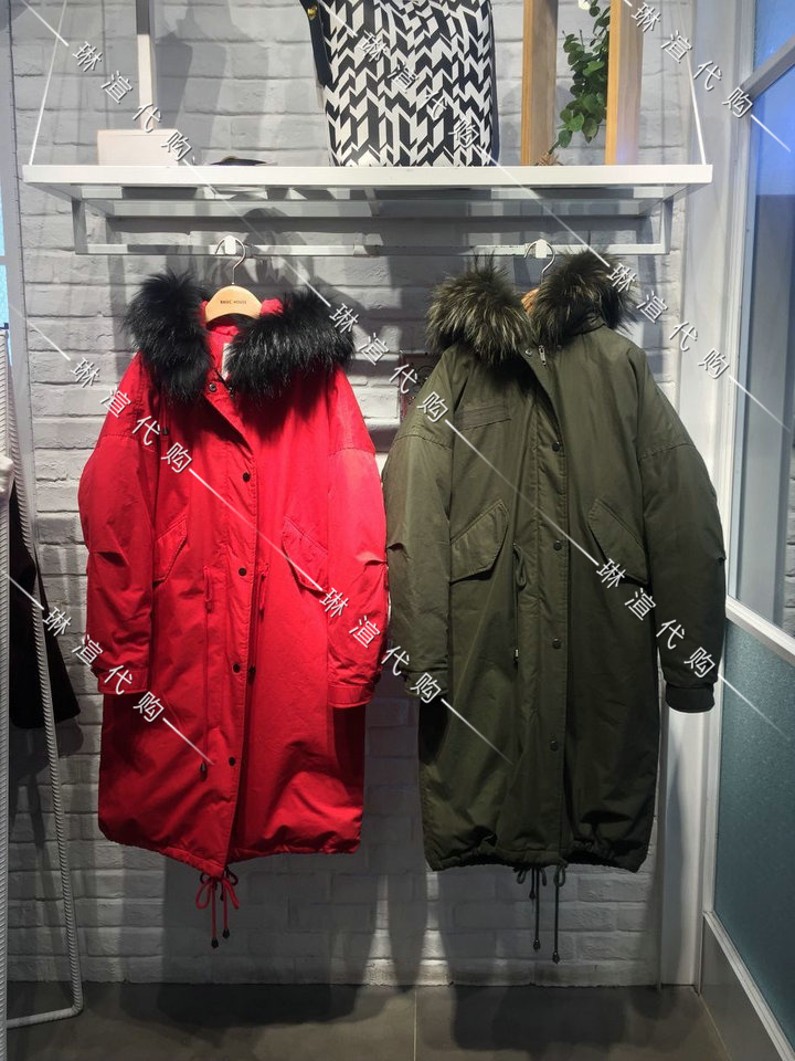 中长款大毛领连帽宽松羽绒服现货