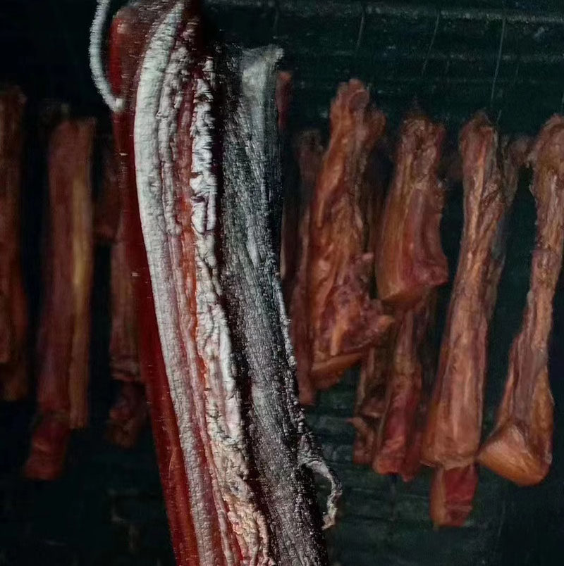 江西特产铜钹山柴火烟熏腊肉