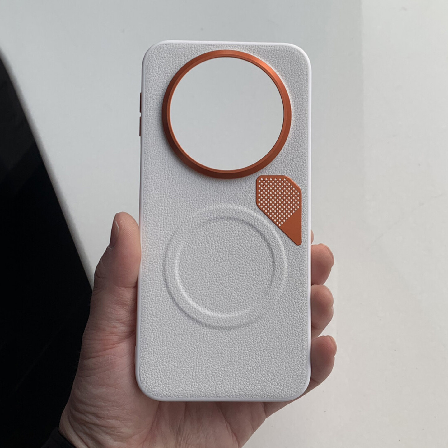 轻奢风金甲磁吸散热荔枝皮纹防滑适用华为mate80pro手机壳70air/60pro+荣耀magic8/7小米17Ultra/154红米K90p