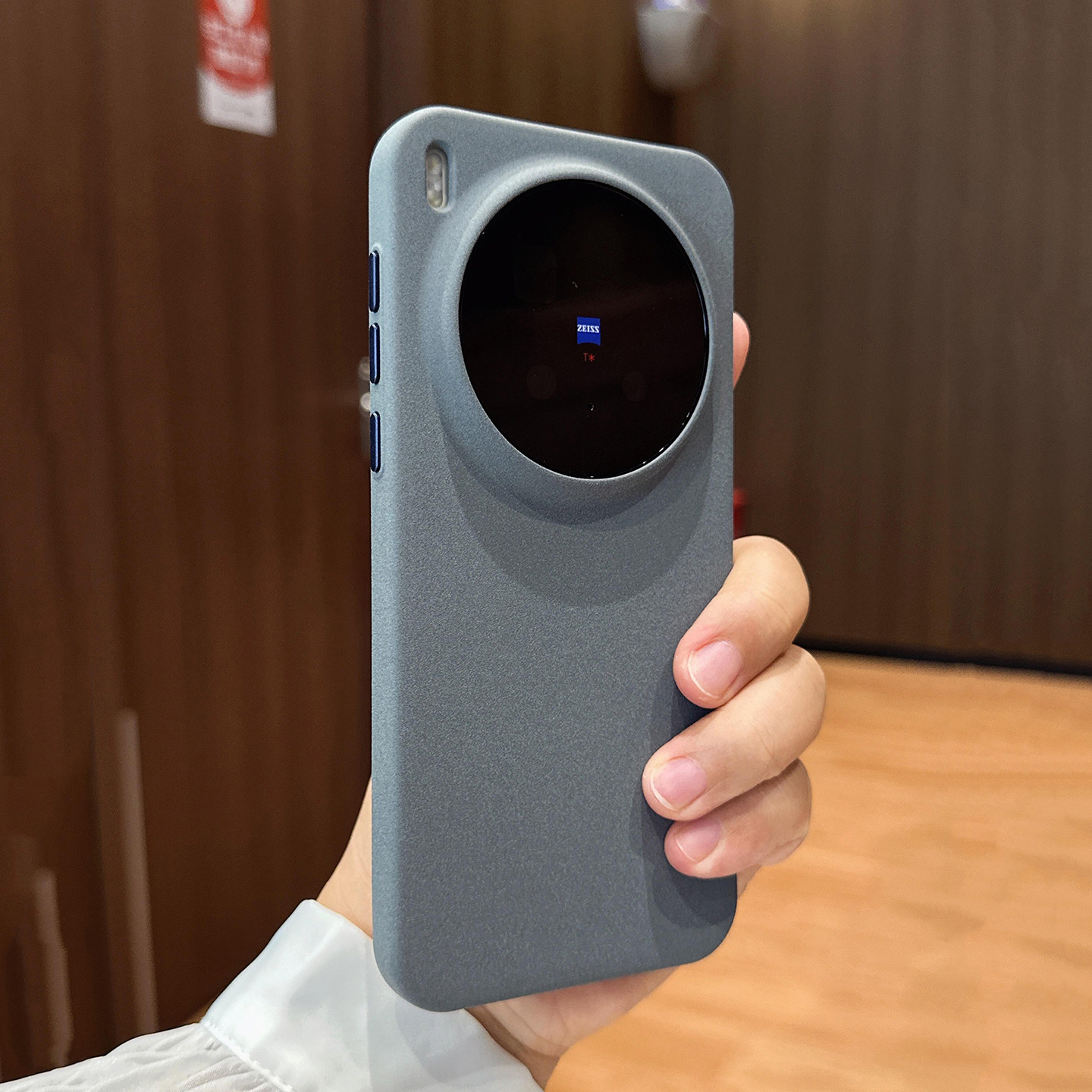 泰坦灰岩砂颗粒粗磨砂防滑雾面降温耐污vivoX300适用OPPOfindx9pro手机壳x8s+高级x200ultra冷淡风iQOO一加15