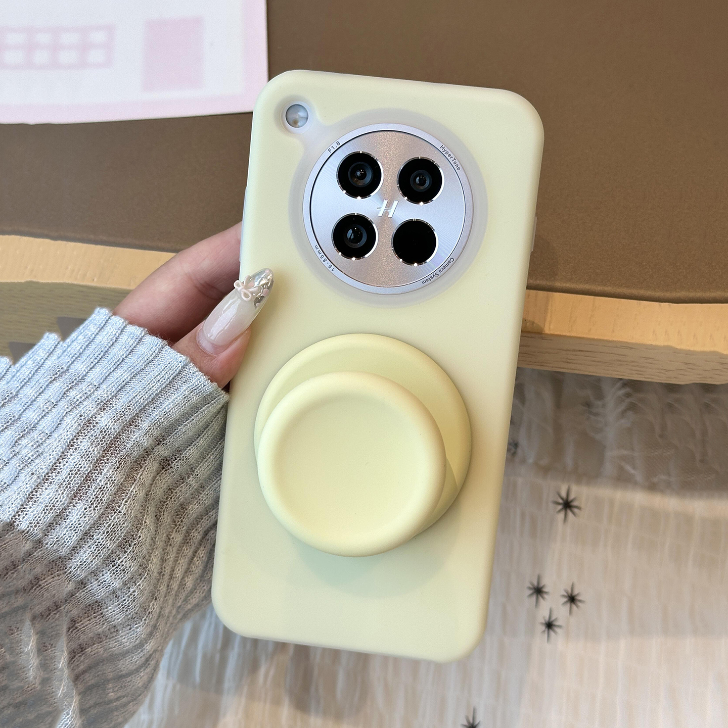 敲可爱呀~~软糯奶呼呼真液态硅胶支架磁吸适用OPPOFindx8Ultra手机壳x8s+不发黄Reno14pro女1+13潮X7一加Ace5