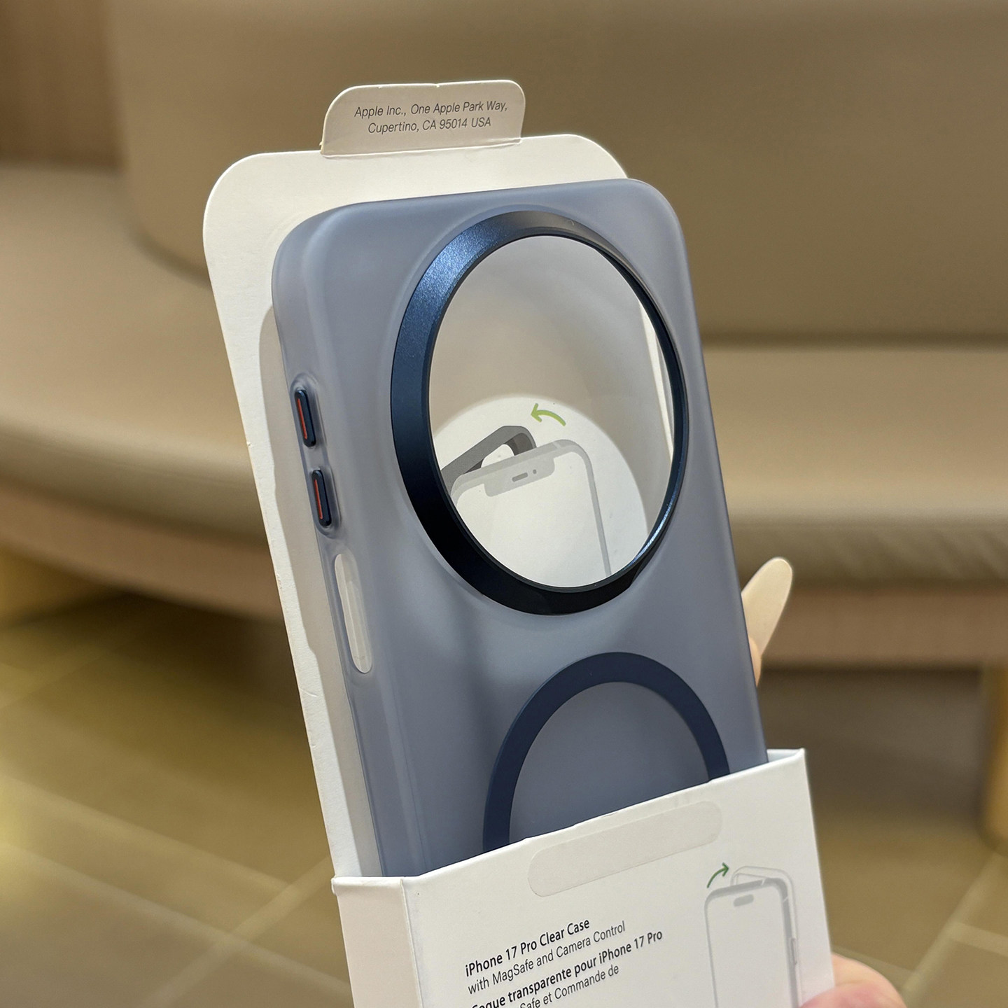 金属镜框磨砂冰雾磁吸轻奢风适用华为mate80Promax手机壳苹果小米17Promax高级感纯色极简大孔薄磨砂硬商务男