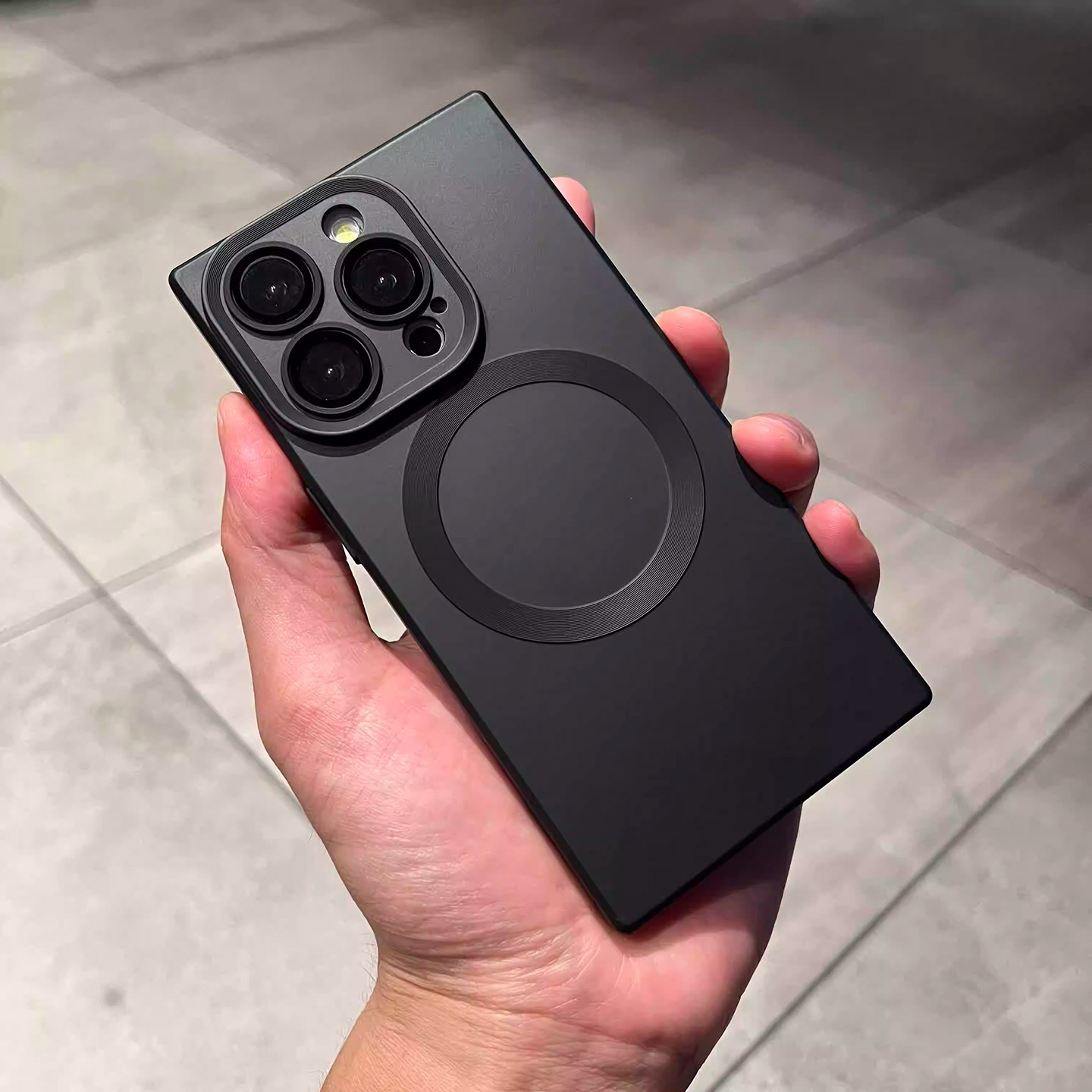 金属质感正方形电镀磁吸钛黑太空银适用苹果17手机壳16promax带镜头膜软iPhone15/14plus防摔13/12硅胶直长薄