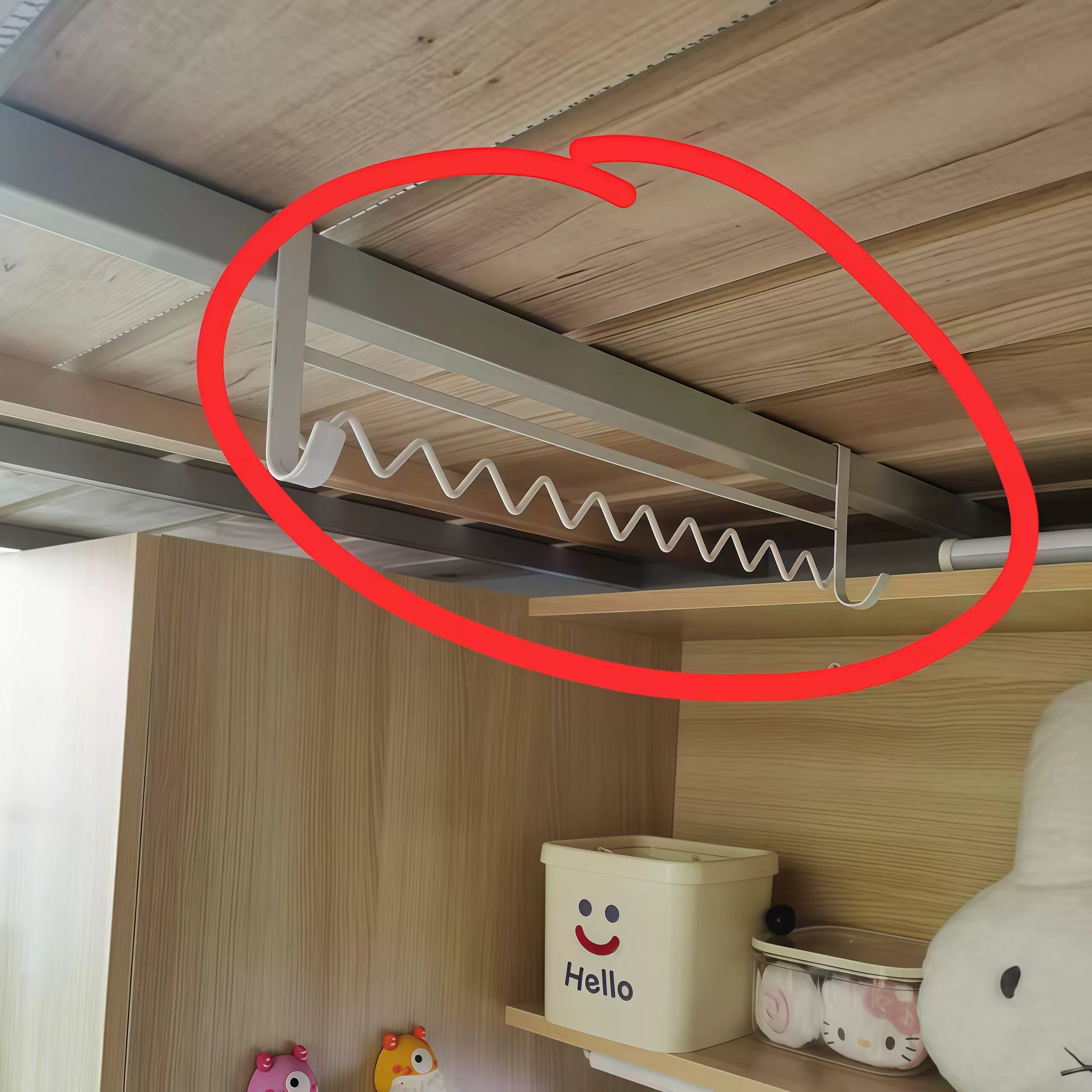 学生宿舍上下铺床头挂衣架