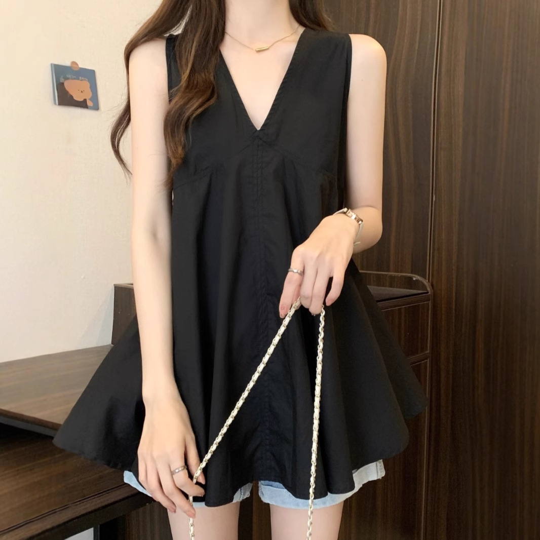 黑色V领吊带背心女外穿夏大码胖mm宽松遮肚中长款娃娃衫蓬蓬上衣