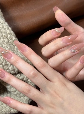 纯欲嬛嬛裸色碎钻手工穿戴甲杏仁裸甲高级感显白冰透贴钻ins简约