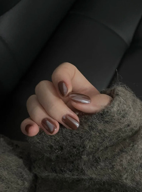 短款高级感摩卡棕海莉极光粉穿戴甲秋冬显白深棕色辣妹纯欲甲片