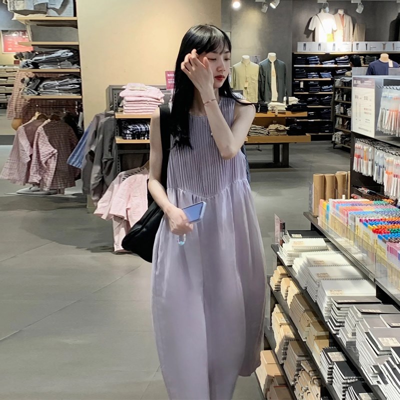高级感紫色连衣裙女夏季新款小众宽松显瘦小个子无袖长裙背心裙