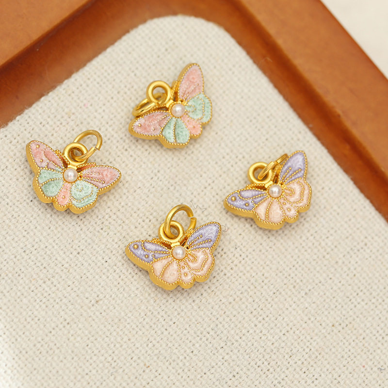 沙金包金保色彩色滴油珍珠小蝴蝶手链配件diy配饰批发吊坠饰品