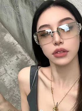 2025欧美Y2K太阳镜女潮网红凹造型拍照嘻哈眼镜辣妹显瘦无框墨镜