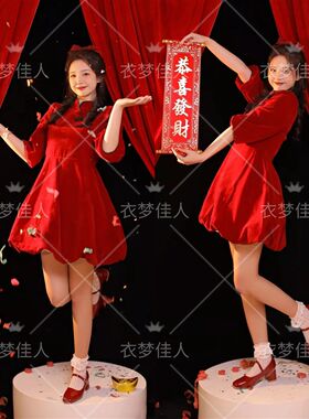 写真服装女新年复古中国风红色丝B绒裙少女旗袍春节拍照摄影艺术