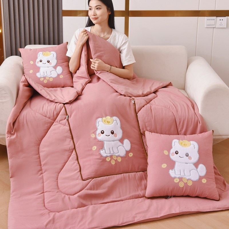 春夏季新款磨毛贴布绣抱枕被子午D睡毯子办公室空调被两用靠垫枕