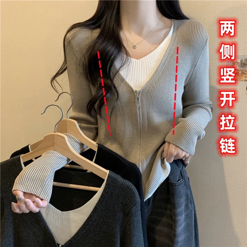 2023秋冬季哺乳上衣外出辣妈y款产后哺乳毛衣秋装假两件针织打底