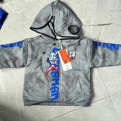 男童奥特曼加绒外套冲锋衣保暖带眼镜亮灯款连帽男女童学生童装