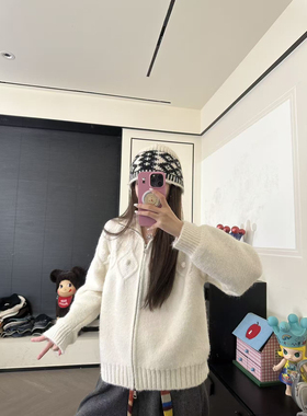 CHACHA【高智秀场】休闲时尚百搭勾毛球拉链开衫