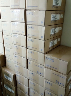 【议价】SGMJV-08ADA21/61 安川伺服电机99新质保一年！