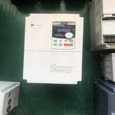 ~普传变频器 PI8100a 7R5G3 7.5KW 380V
