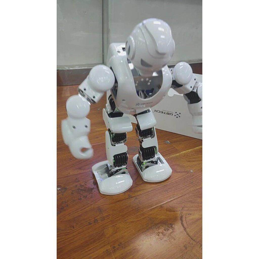 优必选Ubtech阿尔法机器人-Alpha 1S人工智能程式设计